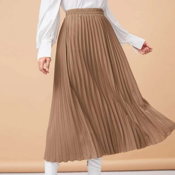 Minimalist preppy accordion pleated midi skirt black - Picture 5 of 6